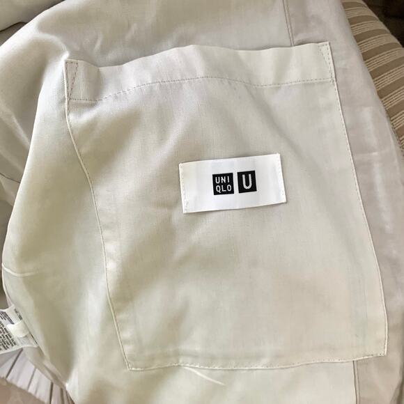 Uniqlo U Zip Up Short Blouson Bomber Jacket in Beige - Picture 10 of 16